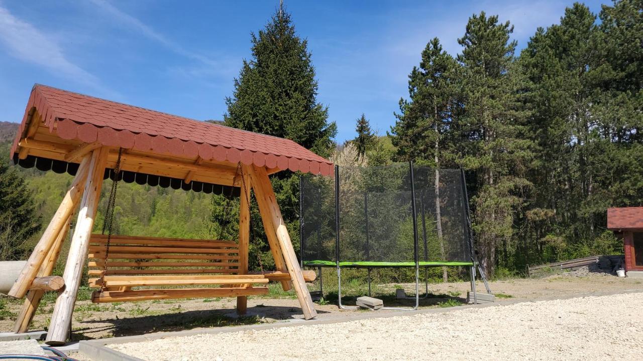 Catunul Din Podei A-Frame Dragoslavele Eksteriør bilde